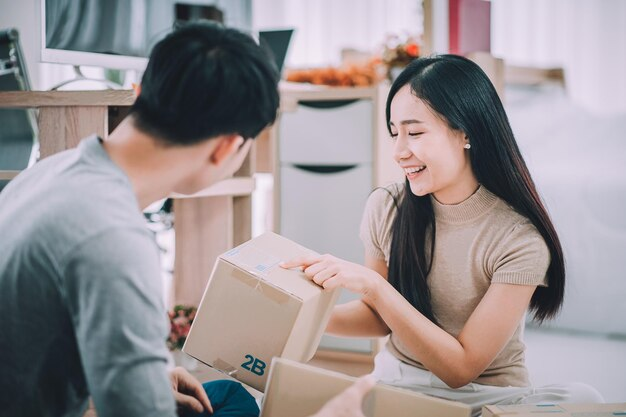 客服自动化工具：如何用FeedbackWhiz提升回复效率？