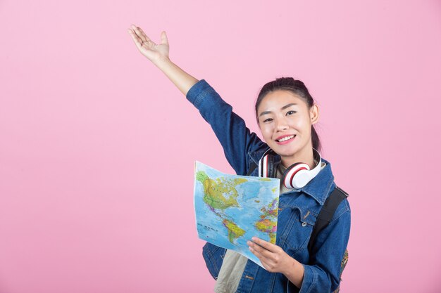 SHEIN品牌定位与时尚差异化竞争策略